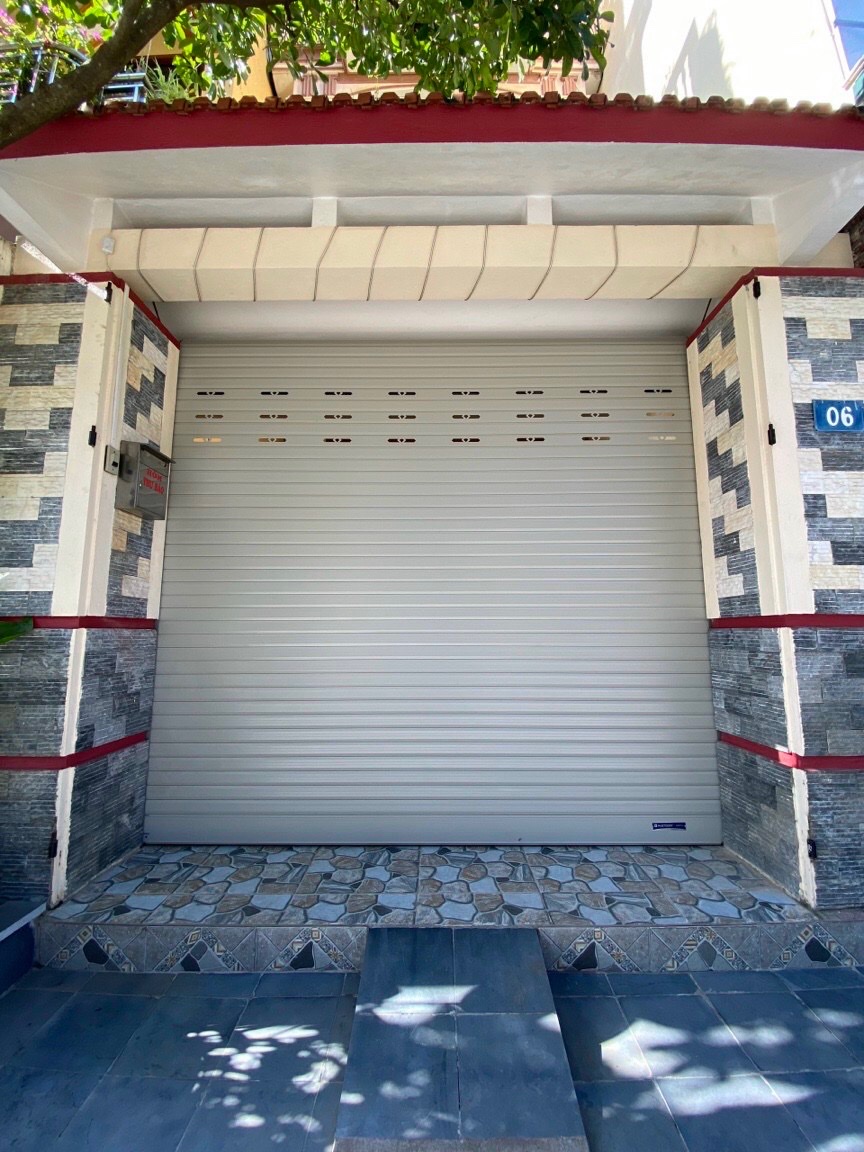 Cửa cuốn Austdoor AL68